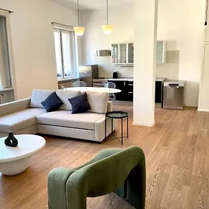 Casa Vittoria - Centro Apartment Milan